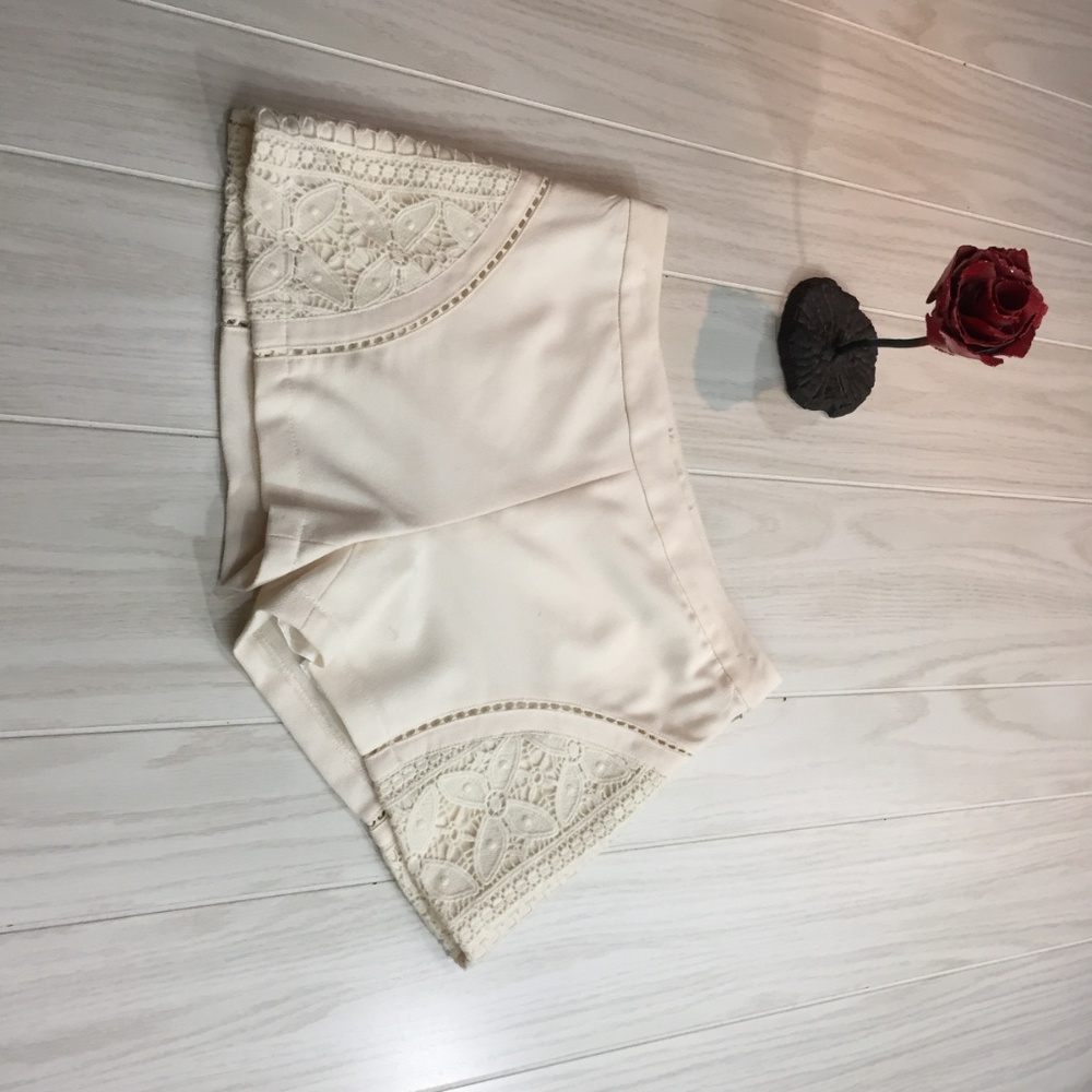 The Impeccable Pig White Women's Shorts Crochet off white eggshell